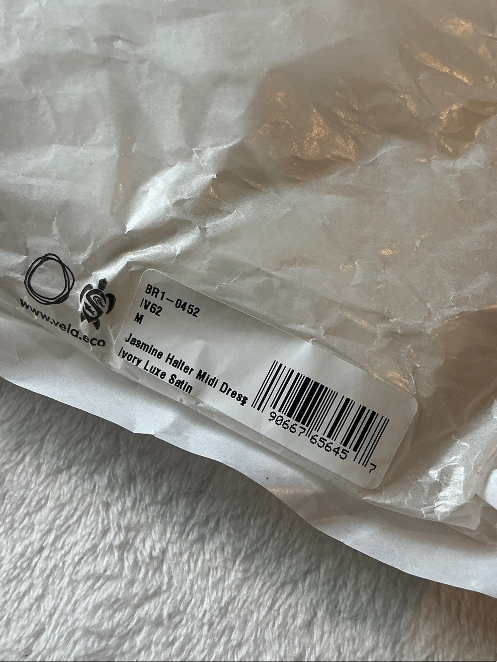 Show me your Mumu Jasmine Halter Midi Dress - Picture 4 of 6